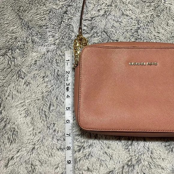 Michael Kors Pink Crossbody Jet Set Purse Saffiano Leather - Picture 6 of 12